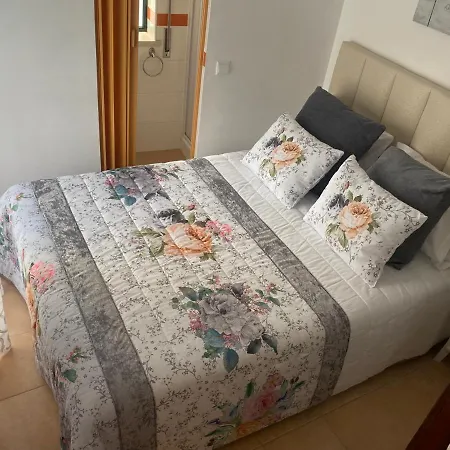 Casa Predio Triplex - Faneca * Nazaré