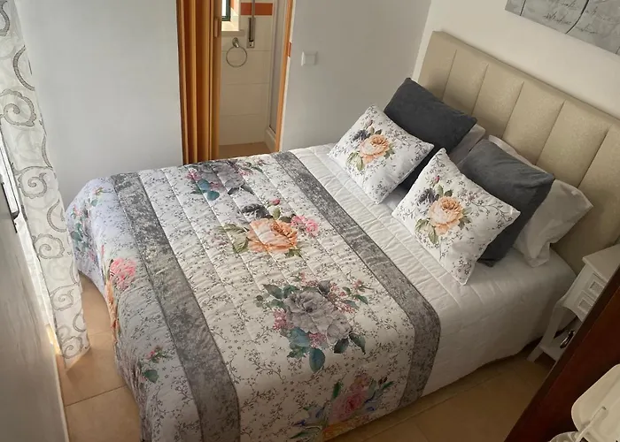 Casa Prédio Triplex - Faneca * Nazaré